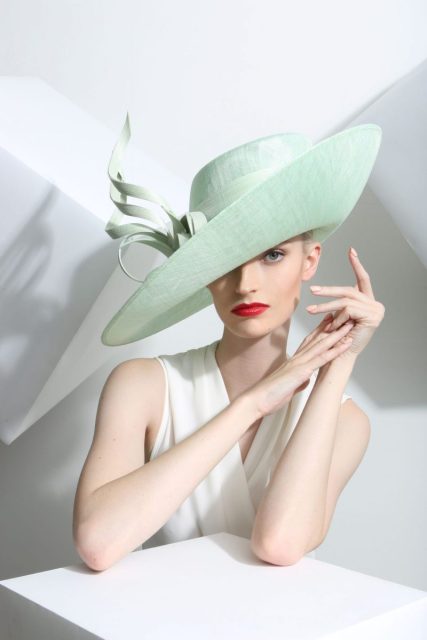 Chapeus, Galas, Cerimonias, Casamentos e Eventos Portugues.