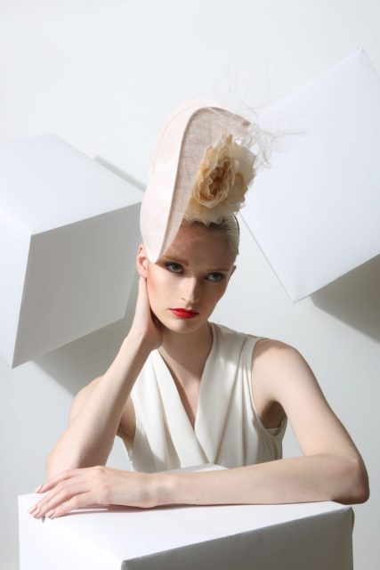 Chapeus, Galas, Cerimonias, Casamentos e Eventos Portugues.