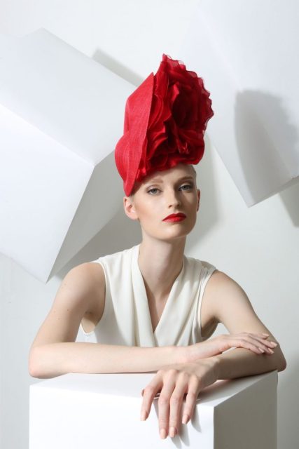 Chapeus, Galas, Cerimonias, Casamentos e Eventos Portugues.