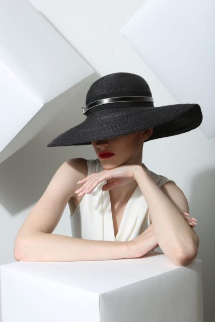 Chapeus, Galas, Cerimonias, Casamentos e Eventos Portugues.