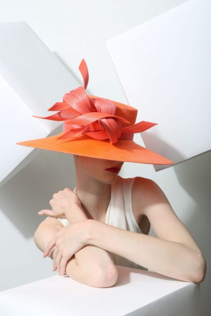 Chapeus, Galas, Cerimonias, Casamentos e Eventos Portugues.