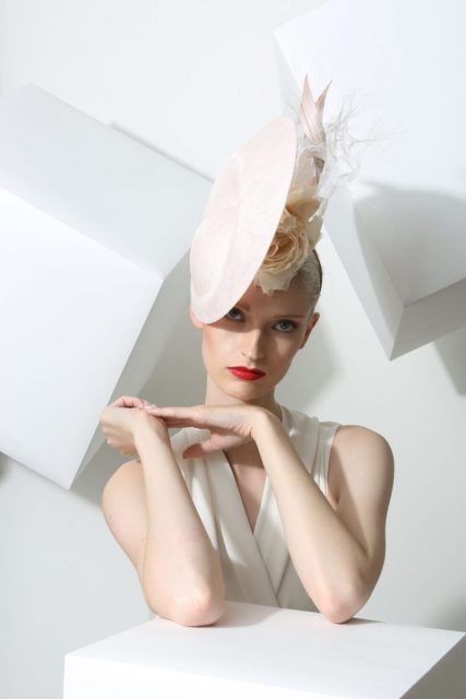 Chapeus, Galas, Cerimonias, Casamentos e Eventos Portugues.